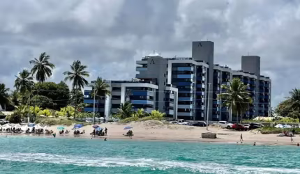 Lindo apartamento porteira fechada no Blue Beach, pé na areia de Formosa e vista mar