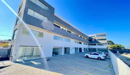 LOJA NO  CENTRO COMERCIAL VILA GRACIOSA