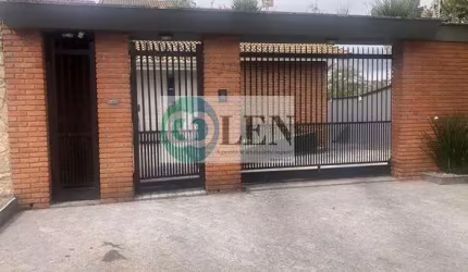 Casa para Venda em Arujá, Barbosas, 4 dormitórios, 3 suítes, 4 banheiros, 4 vagas