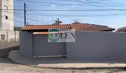 Casa para Venda em Arujá, Chácara São José, 3 dormitórios, 2 suítes, 3 banheiros, 4 vagas