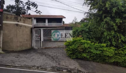 Casa para Venda em Arujá, Nossa Senhora do Carmo, 5 dormitórios, 1 suíte, 2 banheiros, 5 vagas