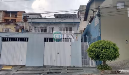 Casa para Venda em Arujá, Jardim Planalto, 4 dormitórios, 1 banheiro, 2 vagas