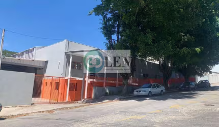 Galpão para Locação em Itaquaquecetuba, Parque São Pedro, 2 banheiros, 5 vagas