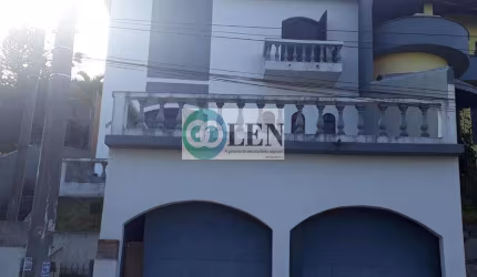 Casa para Venda em Arujá, Barbosas, 3 dormitórios, 1 suíte, 1 banheiro, 4 vagas