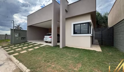 Casa com 3 quartos à venda na Praça Pimentel Duarte, Tiradentes, Conselheiro Lafaiete, 120 m2 por R$ 569.000