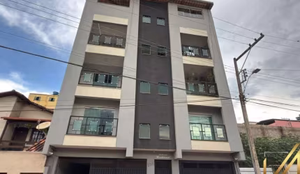 Apartamento com 3 quartos à venda na Rua Vereador Léo Franco, Rochedo, Conselheiro Lafaiete, 160 m2 por R$ 390.000