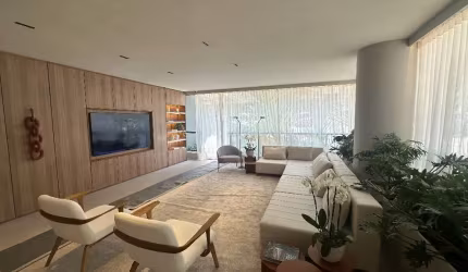 Duplex de Luxo em Indianópolis: Conforto, Lazer e Vista Panorâmica em 385m²