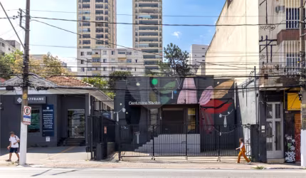 IMOVEL Comercial para Locação em Santana – Espaço Amplo e Localização Privilegiada