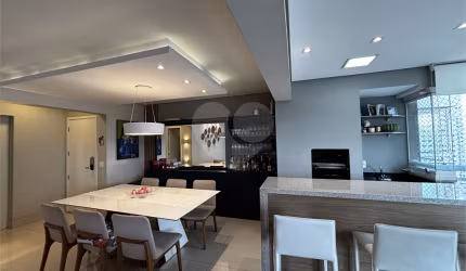 Apartamento à venda - Barra Funda – 117 m² 2 suítes 2 vagas  churrasqueira.