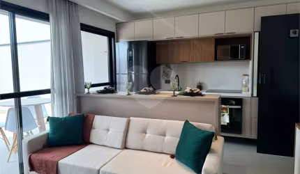 Studio à Venda na Zona Norte de São Paulo – 40m² com 1 Dormitório, Vaga de Garagem e Sacada