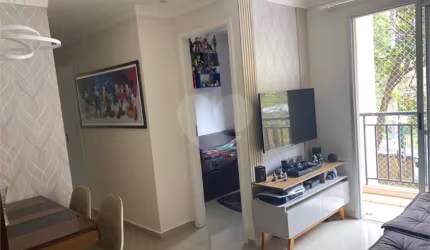 Apartamento à Venda no Imirim - 3 Dormitórios