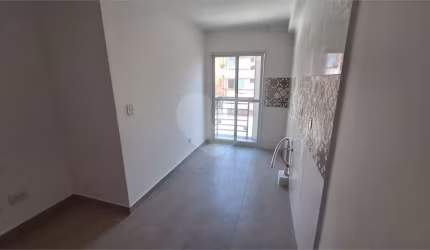 Apartamento à venda na Rua Doutor Zuquim – Santana (1 dormitório, 1 vaga, 28 m²