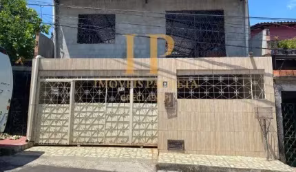 Casa 2 andares, 3 Quartos, Bairro Alvorada