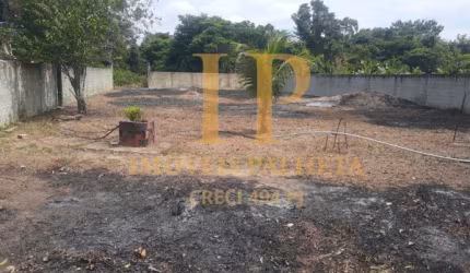 Vende-se Terreno de 1.015m² em Paricatuba, Iranduba - AM