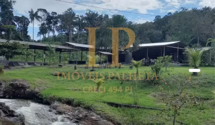 Vendo Balneário de 150 hectares, em balbina, Presidente Figueiredo - AM