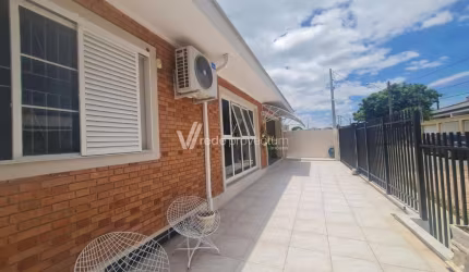Casa comercial à venda na Vila Papelão, Valinhos , 237 m2 por R$ 899.000