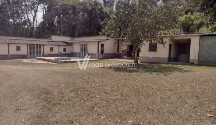 Chácara / sítio com 3 quartos à venda na Avenida Doutor Antônio Bento Ferraz, s/n°, Dois Córregos, Valinhos, 319 m2 por R$ 800.000