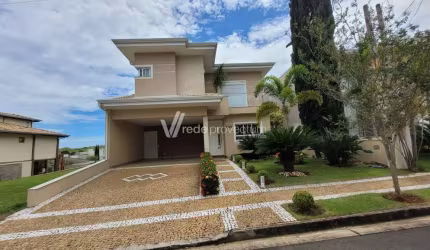 Casa em condomínio fechado com 3 quartos à venda na Estrada do Jequitibá, 999, Colina dos Pinheiros, Valinhos, 300 m2 por R$ 1.860.000