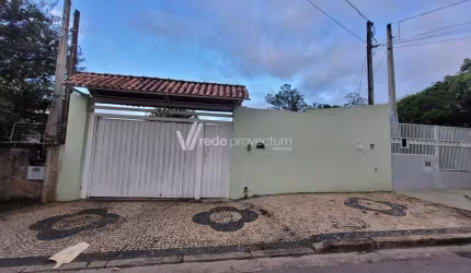 Casa com 3 quartos à venda no Jardim Pinheiros, Valinhos , 156 m2 por R$ 680.000