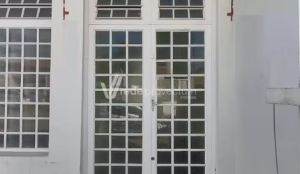 Sala comercial para alugar na General Osório, 468, Vila Martina, Valinhos, 196 m2 por R$ 2.990
