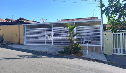 Casa com 3 quartos à venda na Rosana Aparecida Crisóstomo Ferian, 115, Jardim São Marcos, Valinhos, 147 m2 por R$ 681.000