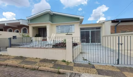 Casa com 3 quartos à venda na Vila Norma, Valinhos , 153 m2 por R$ 700.000