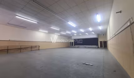 Barracão / Galpão / Depósito à venda na Monteiro de Barros, 418, Centro, Vinhedo, 480 m2 por R$ 2.050.000