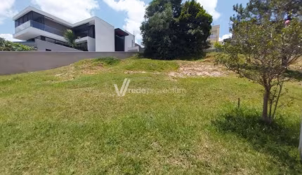 Terreno em condomínio fechado à venda na Rua Geraldo de Gasperi, 695, Portal do Lago, Valinhos por R$ 1.080.000