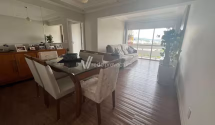 Apartamento com 3 quartos à venda na Rua dos Bandeirantes, 72, Vila Embaré, Valinhos, 130 m2 por R$ 980.000