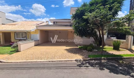 Casa em condomínio fechado com 3 quartos à venda na Rua Elso Previtale, 645, Vivenda das Cerejeiras, Valinhos, 240 m2 por R$ 1.600.000