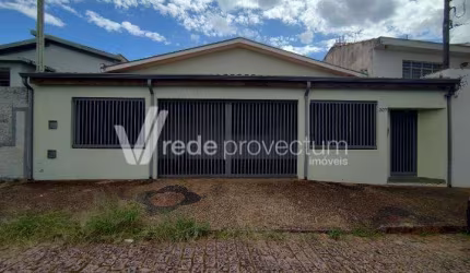 Casa com 3 quartos à venda na Narciso Bonon, 207, Vila São José, Valinhos, 180 m2 por R$ 550.000