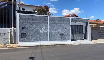 Casa com 3 quartos à venda no Jardim Santo Antônio, Valinhos , 220 m2 por R$ 850.000