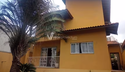 Casa com 3 quartos à venda na José Mori, 56, Jardim Maria Ilydia, Valinhos, 172 m2 por R$ 1.080.000