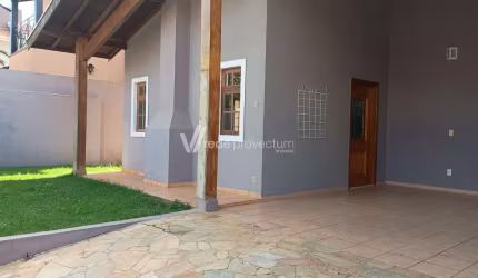 Casa em condomínio fechado com 4 quartos para alugar na Vila São Joaquim, Valinhos , 170 m2 por R$ 5.000