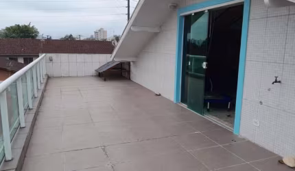 Sobrado para Venda em Guaratuba, Cohapar, 3 dormitórios, 1 suíte, 2 banheiros, 5 vagas