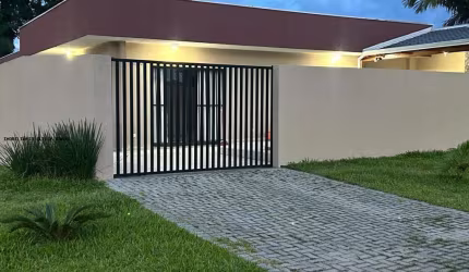 Casa para Venda em Guaratuba, Brejatuba, 3 dormitórios, 1 suíte, 2 banheiros, 3 vagas
