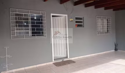 Casa para Venda em Guaratuba, Mirim, 2 dormitórios, 1 suíte, 2 banheiros, 2 vagas