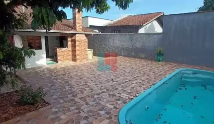 JOINVILLE - Residência - com piscina
