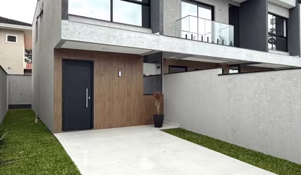 Excelente Casa à Venda com 3 Suítes, São João do Rio vermelho