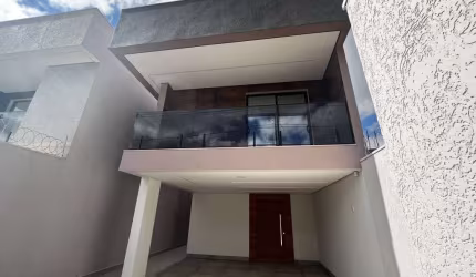 Casa para Venda em Montes Claros, Ibituruna, 3 dormitórios, 3 suítes, 3 banheiros, 2 vagas