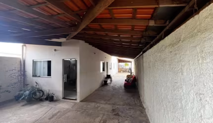Casa para Venda em Montes Claros, Vila Anália, 3 dormitórios, 1 banheiro, 3 vagas