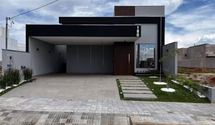 Casa em Condomínio para Venda em Montes Claros, Vila Segura, 3 dormitórios, 1 suíte, 2 banheiros, 2 vagas