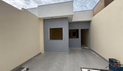 Casa para Venda em Montes Claros, Monte Carmelo, 3 dormitórios, 1 suíte, 2 banheiros, 1 vaga