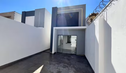 Casa para Venda em Montes Claros, Vila Campos, 3 dormitórios, 1 suíte, 2 banheiros, 2 vagas