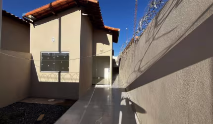Casa para Venda em Montes Claros, Independência, 3 dormitórios, 1 banheiro, 1 vaga