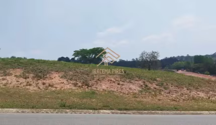 Terreno a venda no Condomínio Terra Caxambú em Jundiaí