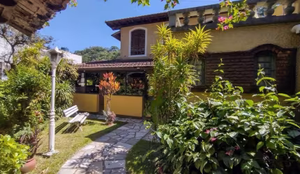 Casa 3 dormitórios para Venda em Miguel Pereira, Centro, 3 dormitórios, 1 suíte, 1 banheiro, 2 vagas