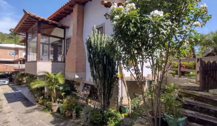 Casas 5 Quartos ou + para Venda em Miguel Pereira, Portal das Mansões, 5 suítes, 2 banheiros, 2 vagas