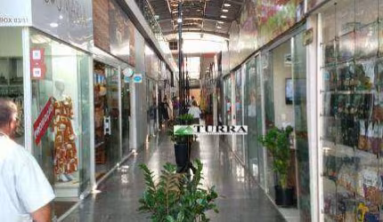Loja com 17 m² Mercadão da Ferroviários -  aluguel por R$ 1.200,00/mês + condomínio + iptu ou venda por R$ 195.000 - Centro - Jundiaí/SP