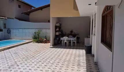 Casa com 5 quartos à venda na João de Oliveira Soares, 400, Jardim Camburi, Vitória por R$ 2.300.000